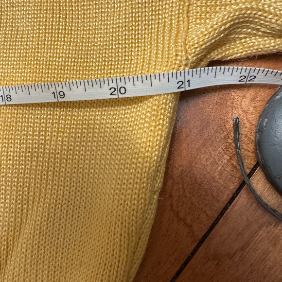 Vintage FIA Italia Handloomed Yellow Mock Neck Ribbed Sweater - Picture 4 of 6